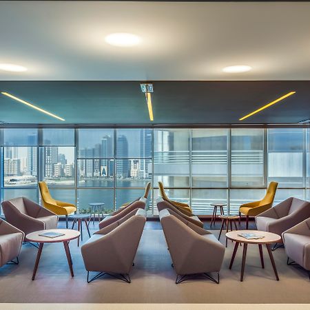 ザ アクト ホテル シャールジャ シャルジャ 設備 写真 The lounge at the airport